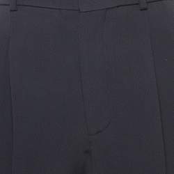 Pre Owned شورت كلوي أزرق من الكريب بثنيات صغير