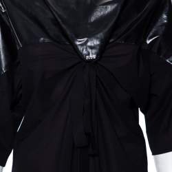 Pre Owned توب كلوي أكمام قصيرة مجمع اصطناعي أسود مقاس متوسط