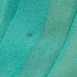 Pre Owned تنورة ميدي كلوي حرير أزرق سيان بطيات مقاس متوسط - ميديوم