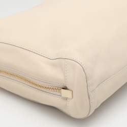 Pre Owned Chloe Beige Leather Bracelet Cosmetic Pouch