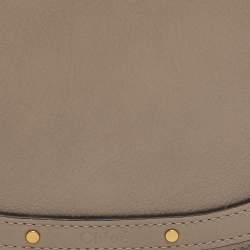 مملوكة مسبقًا حقيبة كتف كلوي سوار نيل  صغيرة سويدي وجلد أصفر