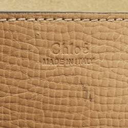 مملوكة مسبقًا حقيبة كتف كلوي درو متوسطة جلد بنية/صفراء