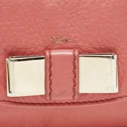 مملوكة مسبقًا Chloe Lilli Coral Orange Leather Wallet On Strap