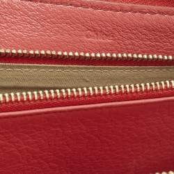 مملوكة مسبقًا Chloe Lilli Coral Orange Leather Wallet On Strap