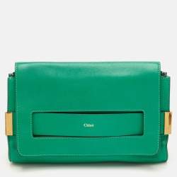 مملوكة مسبقًا Chloe Elle Small Green Leather Flap Clutch