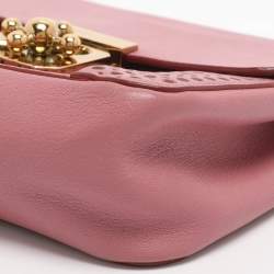 مملوكة مسبقًا Chloe Elsie Small Pink Perforated Leather Shoulder Bag