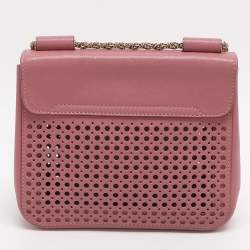مملوكة مسبقًا Chloe Elsie Small Pink Perforated Leather Shoulder Bag