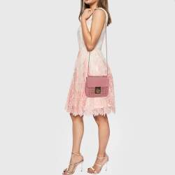 مملوكة مسبقًا Chloe Elsie Small Pink Perforated Leather Shoulder Bag