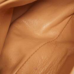 مملوكة مسبقًا حقيبة كتف كلوي إلسي صغيرة جلد ثعبان بيج/ذهبي