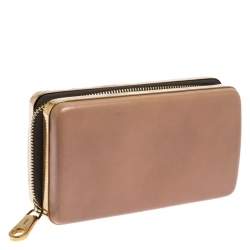 Pre Owned Chloe Beige Leather Zip Around Clutch