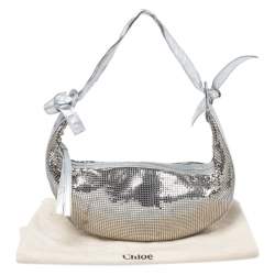 مملوكة مسبقًا حقيبة هوبو كلوي شاينمايل جلد و شبكة معدن فضي