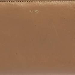 مملوكة مسبقًا Chloe Beige/Gold Leather Baylee Zip Around Wallet