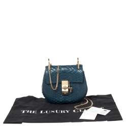 مملوكة مسبقًا Chloe Blue Python Small Drew Shoulder Bag