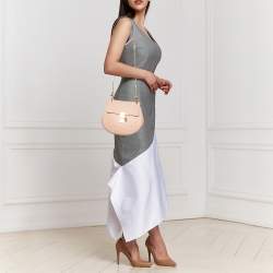 مملوكة مسبقًا حقيبة كتف كلوي درو جلد وردي سلمون متوسطة