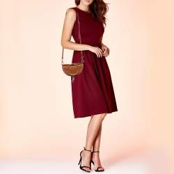 مملوكة مسبقًا Chloe Brown Leather Small Nile Bracelet Minaudiere Crossbody Bag