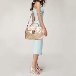 Pre Owned Chloe Gold Crinkled Glossy Leather Elsie Top Handle Bag