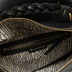 Pre Owned Chloe Black Leather Medium Daria Satchel