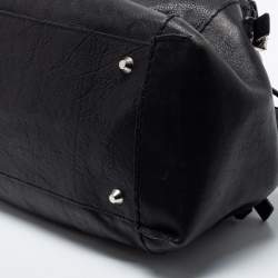 Pre Owned Chloe Black Leather Heart Charm Flap Satchel