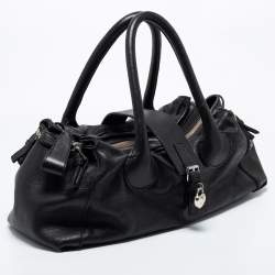 Pre Owned Chloe Black Leather Heart Charm Flap Satchel