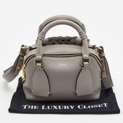 Pre Owned Chloe Grey Leather Small Daria Shoulder Bag