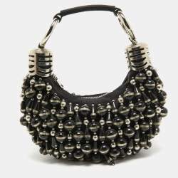مملوكة مسبقًا Chloe Black Canvas Beaded Bracelet Hobo 