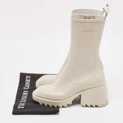 Chloe Cream Rubber Betty Rain Boots Size 35