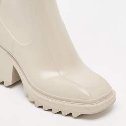 Chloe Cream Rubber Betty Rain Boots Size 35