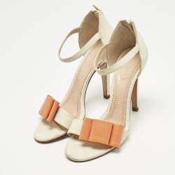 Pre Owned Chloe Cream Leather Bow  Ankle Strap Sandals Size 37