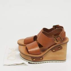 Pre Owned صندل كلوي فتحة كعب كعب روكي Eliza جلد أسود مقاس 39.5