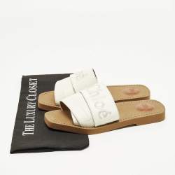 مملوكة مسبقًا Chloe Woody Size 37 White Leather Logo Embroidered Flat Slide