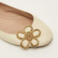 Pre Owned Chloe Laurena Scalloped Size 38 Cream Leather Ballet Flats