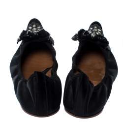 Pre Owned Chloe Black Satin Embellished Pointed Toe Scrunch Ballet Flats Size 42