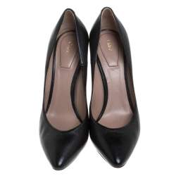 Pre Owned Chloe Black Textured Leather Beckie Pumps Size 39