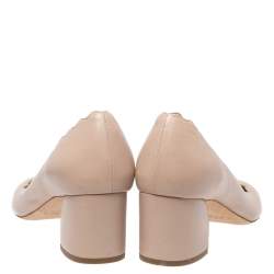 Pre Owned Chloe Beige Leather Lauren Scallop Trim Block Heel Pumps Size 34.5