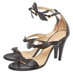 Pre Owned صندل كلوى سير كاحل فيونكة جلد أسود مقاس 36