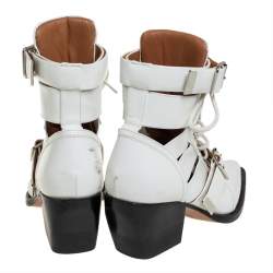 Pre Owned Chloe White Patent Leather Reilly Buckle Embellished Ankle Booties Size 37