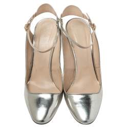 Pre Owned Chloe Silver Leather Ankle Strap Block Heel Sandals Size 40.5