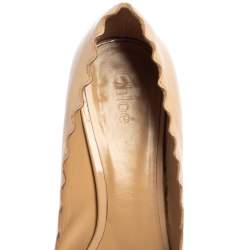 Pre Owned Chloé Beige Patent Leather Scalloped Accent Pumps Size 36