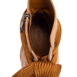 Pre Owned بوت كاحل كلوي سويدي بيج بمقدمة مفتوحة وكعب مربع سميك مقاس 40