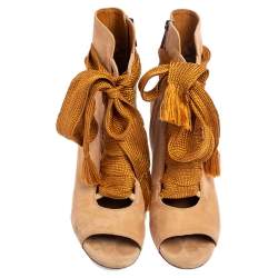 Pre Owned بوت كاحل كلوي سويدي بيج بمقدمة مفتوحة وكعب مربع سميك مقاس 40