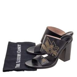 Pre Owned Chloe Black/Gold Studded Leather Slide Sandals Size 39