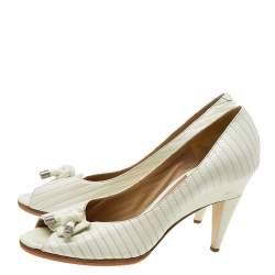 Pre Owned Chloe Cream Leather Peep Toe Pumps Size 37