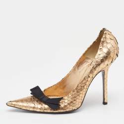 حذاء كعب عالي كلوي جلد ثعبان ذهبي ميتاليك بفيونكة ومقدمة مدببة مقاس 38.5