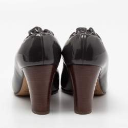 Pre Owned Chloe Grey Patent Leather Gold Buckle Block Heel Pumps Size 38.5