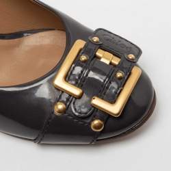 Pre Owned Chloe Grey Patent Leather Gold Buckle Block Heel Pumps Size 38.5