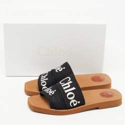 مملوكة مسبقًا Chloe Black Canvas Logo Ribbon Woody Flat  Slides Size 38 