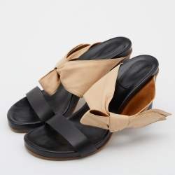 Chloe Black/Beige Leather Fod Flower Block Heel Sandals Size 40