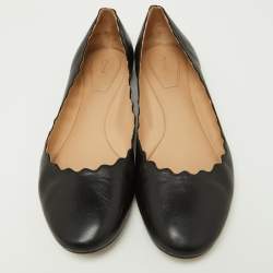 مملوكة مسبقًا Chloe Black Scalloped Leather Lauren Ballet Flats Size 38.5