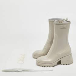 Chloe Grey Rubber Betty Rain Boots Size 37