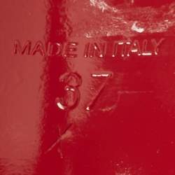 مملوكة مسبقًا Christian Louboutin Pink Iridescent Leather Rosalie Sandals Size 37